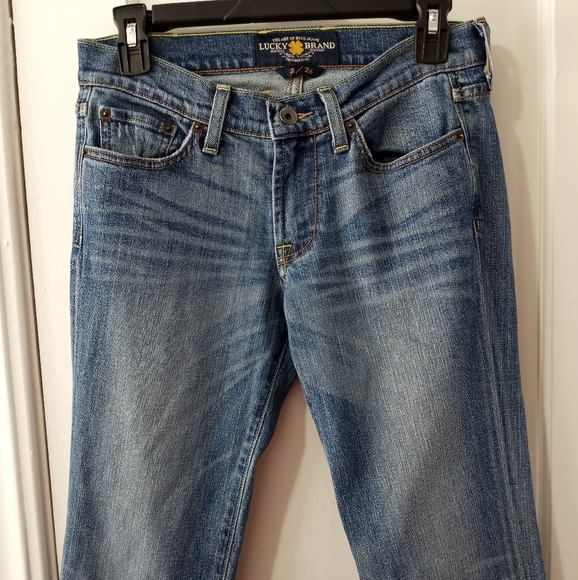 Lucky Brand Sweet N Low Boot Cut Jeans Women's Size 2/26 - Picture 3 of 14